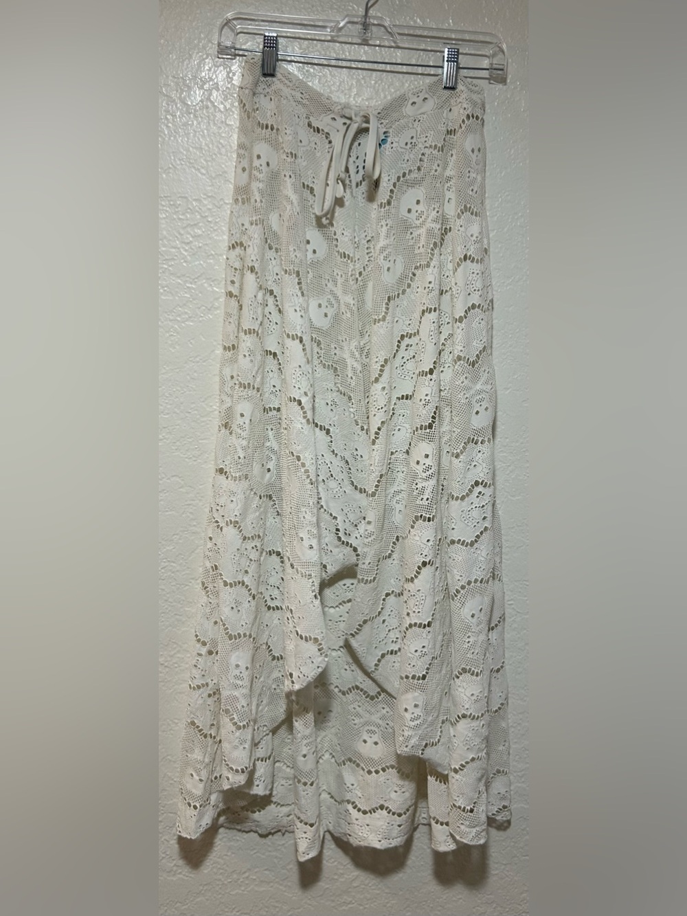 Letarte White Lace Hand Made Skull Wrap Skirt